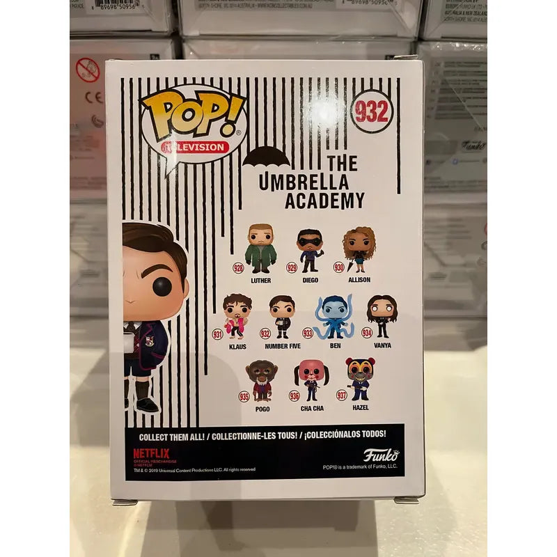 Funko Pop Number Five #932 Umbrella Academy Serie Netflix Color Número 5 Con Taza De Café #932 / Number Five