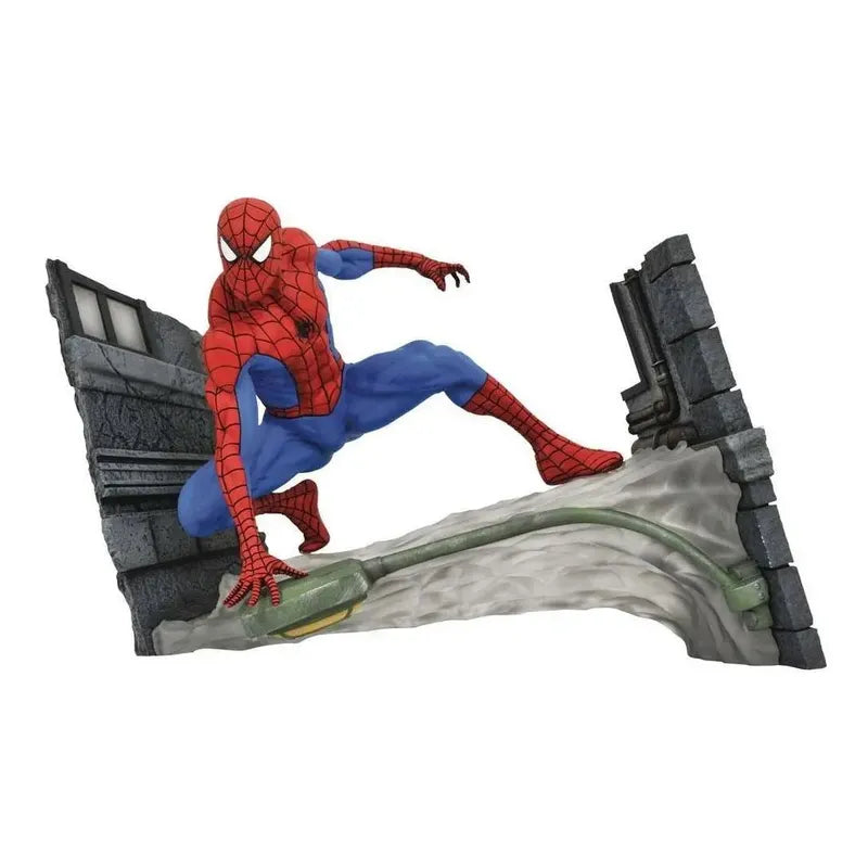 Estatua De Spiderman En La Galería Marvel De Diamond Select